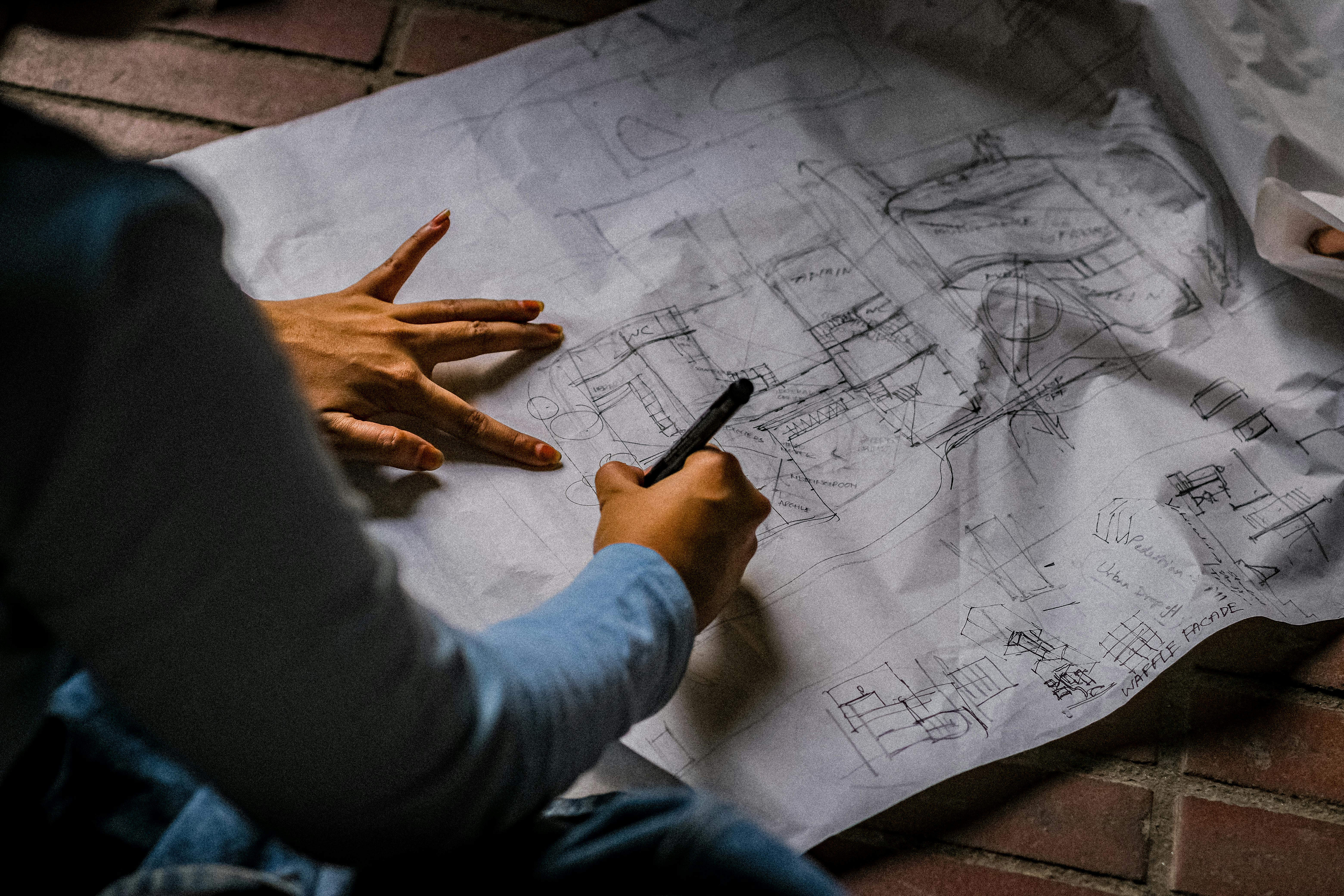 Construction stage site management and oversight